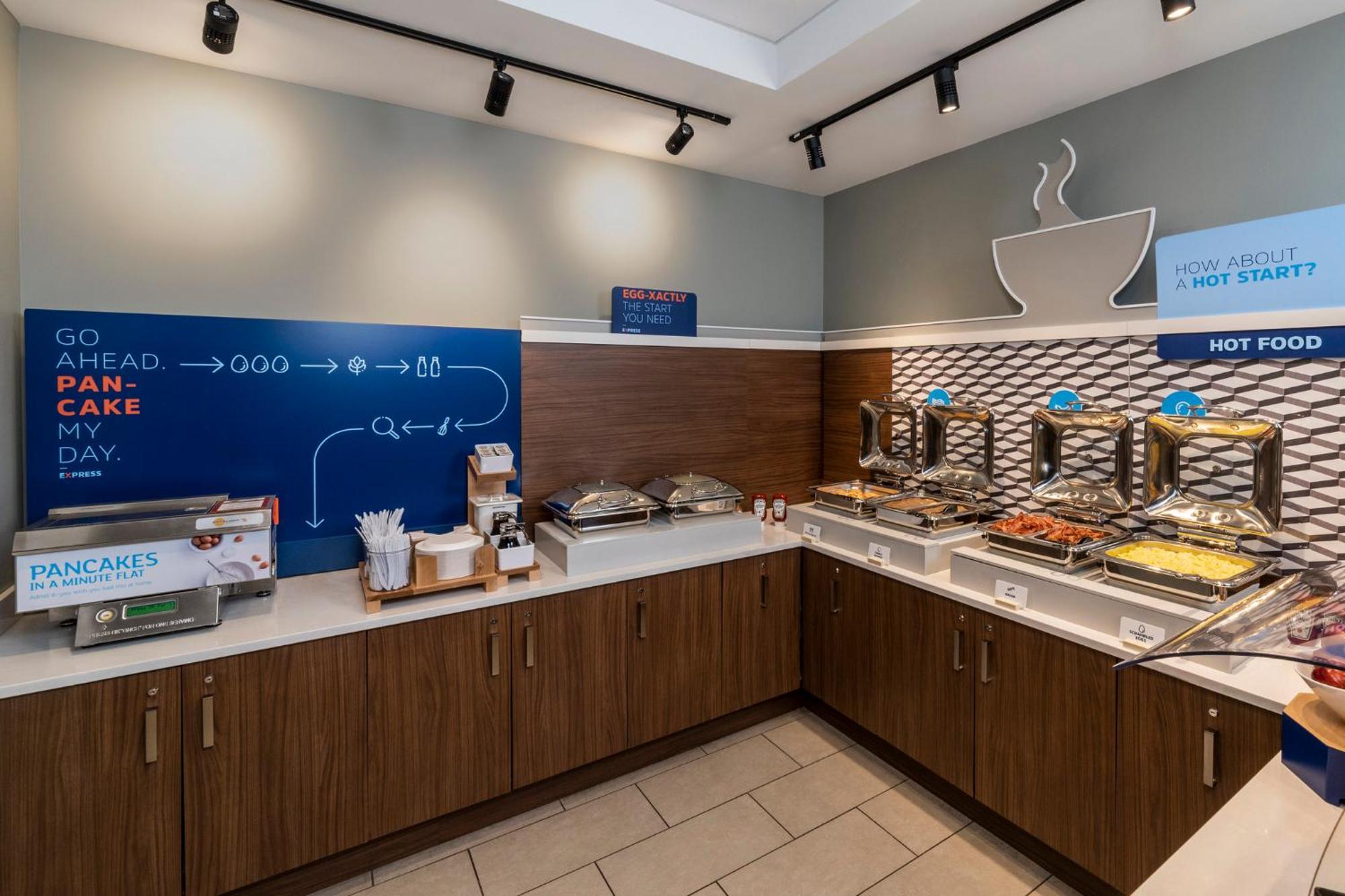 Holiday Inn Express Hotel & Suites North Bay By Ihg Zewnętrze zdjęcie